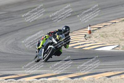 media/Oct-30-2025-Racers Edge (Thu) [[dabbdaf680]]/3-B Group/Session 2 (Bowl Exit)/